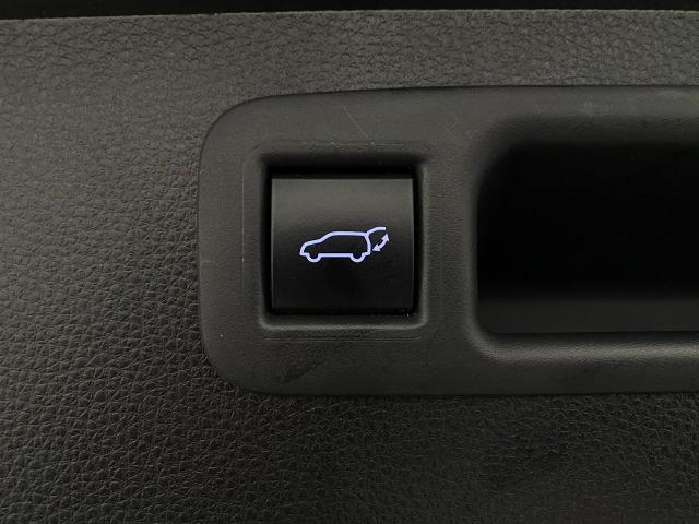 2022 Toyota Highlander Vehicle Photo in Appleton, WI 54913