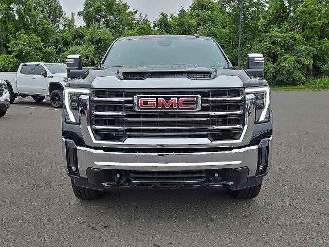 2025 GMC Sierra 2500 HD Vehicle Photo in TREVOSE, PA 19053-4984