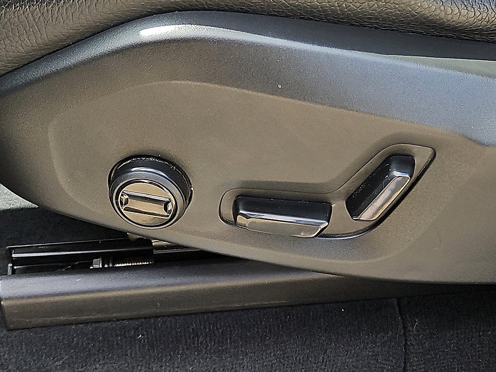 2019 Volvo XC90 Vehicle Photo in Trevose, PA 19053