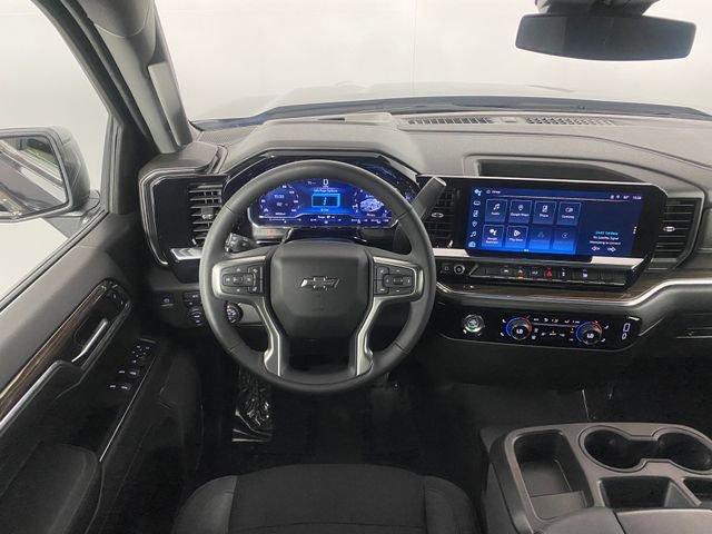 2024 Chevrolet Silverado 1500 Vehicle Photo in BROCKTON, MA 02301-7113