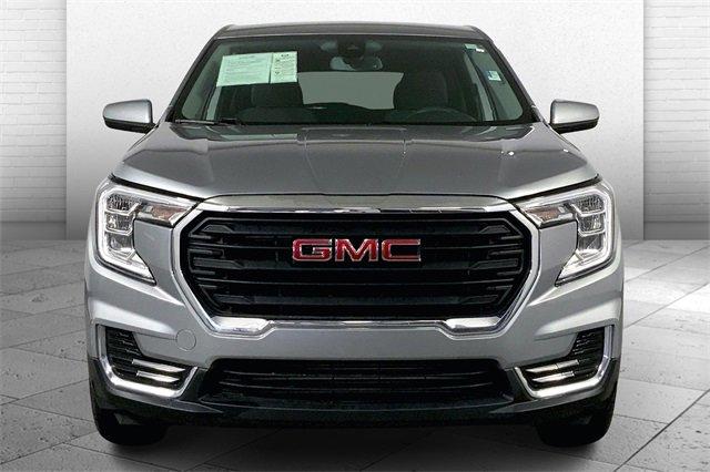 2024 GMC Terrain Vehicle Photo in KANSAS CITY, MO 64114-4502