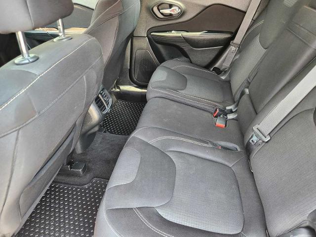 2015 Jeep Cherokee Vehicle Photo in DENTON, TX 76210-9321