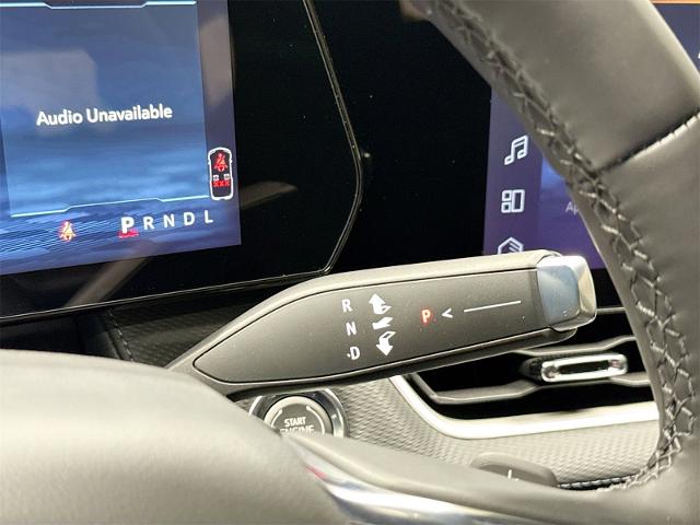 2026 Chevrolet Equinox Vehicle Photo in EVERETT, WA 98203-5662