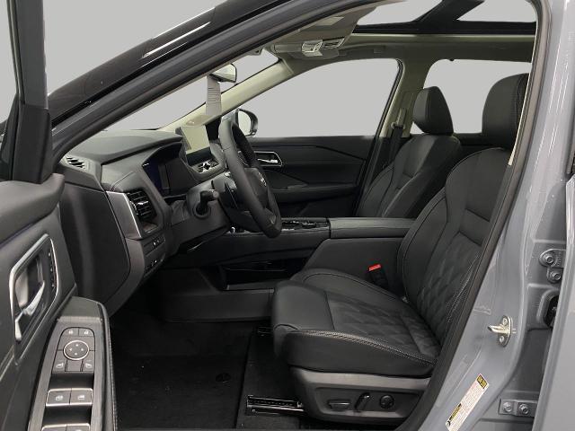 2025 Nissan Rogue Vehicle Photo in Appleton, WI 54913