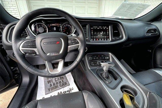 2017 Dodge Challenger Vehicle Photo in INDEPENDENCE, MO 64055-1314