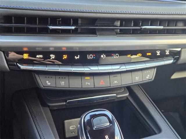 2025 Cadillac XT4 Vehicle Photo in Oklahoma City, OK 73114