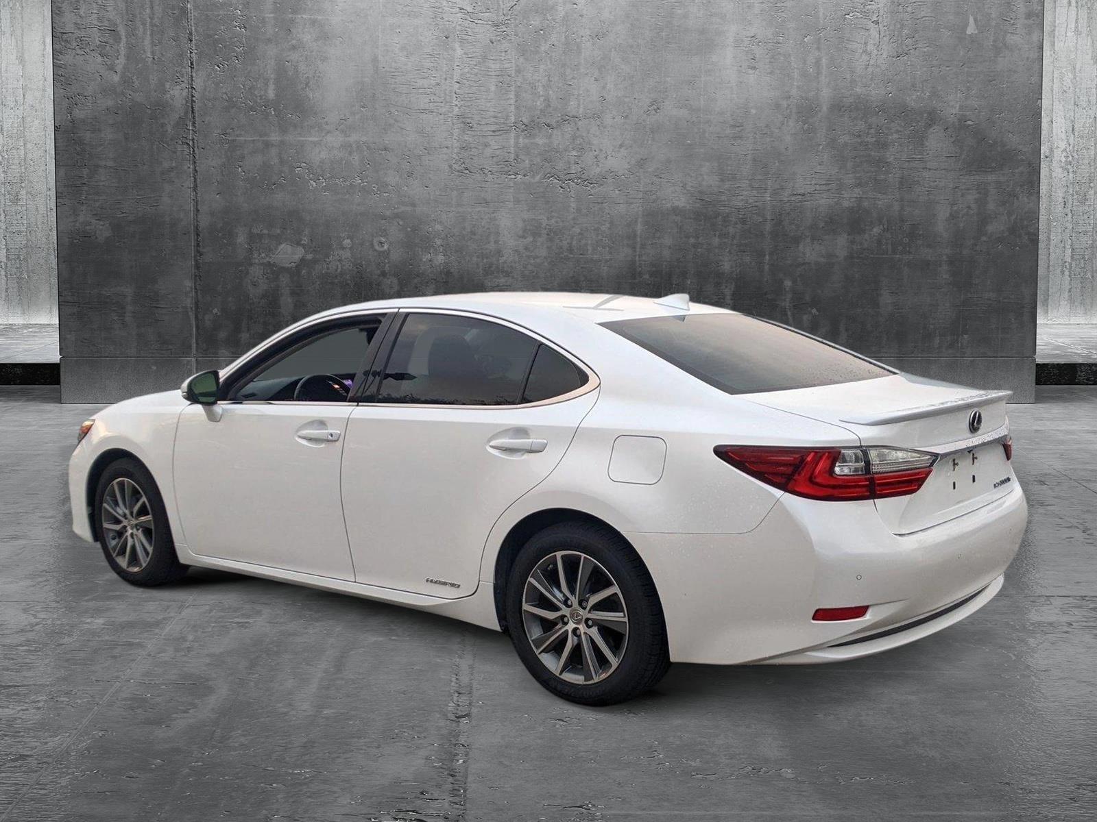 2017 Lexus ES Vehicle Photo in PEMBROKE PINES, FL 33024-6534