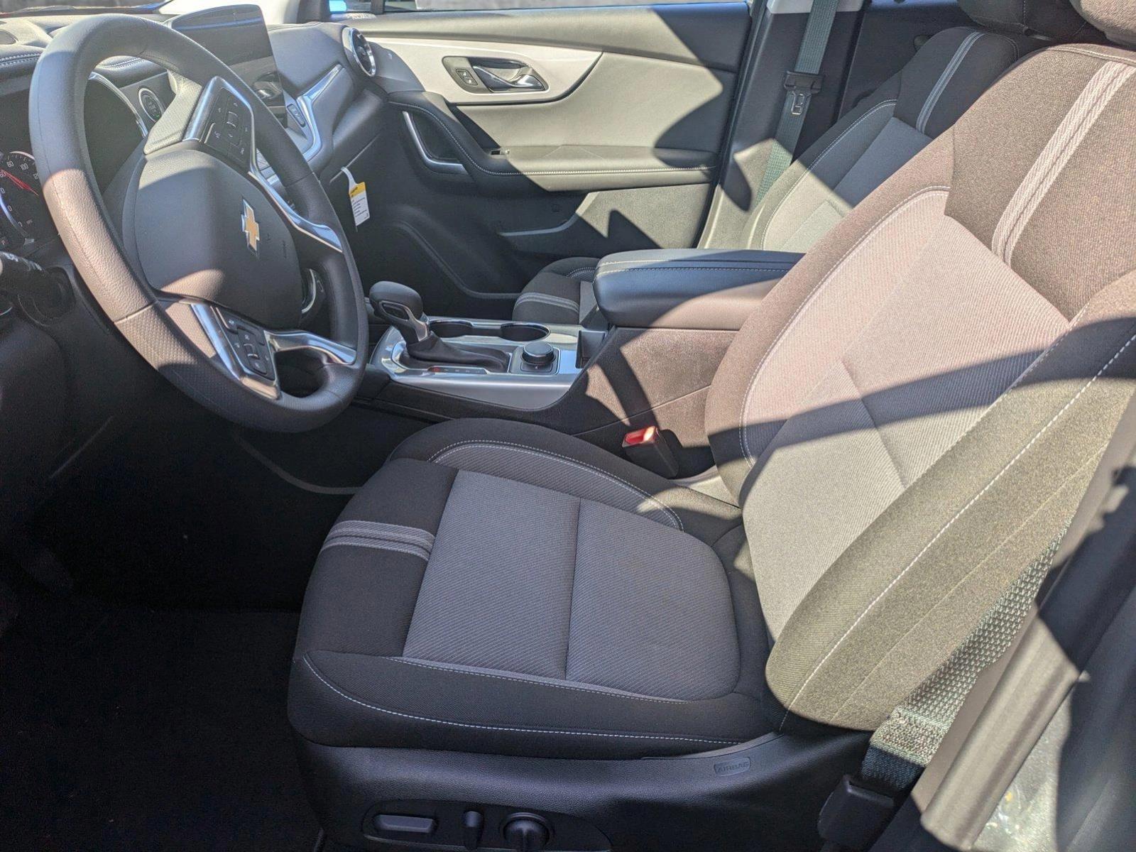 2025 Chevrolet Blazer Vehicle Photo in LAUREL, MD 20707-4697