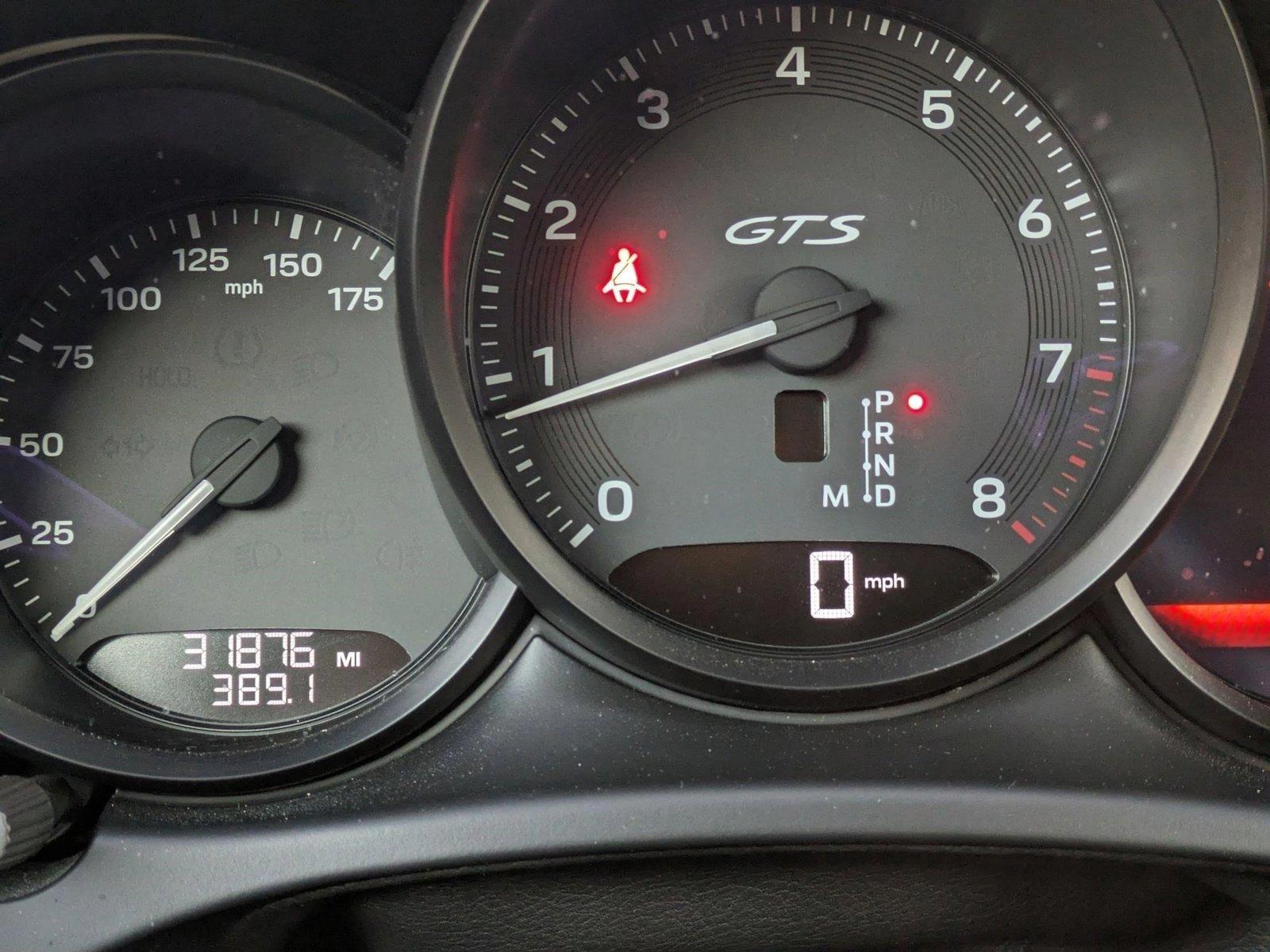 2023 Porsche Macan Vehicle Photo in Bethesda, MD 20852
