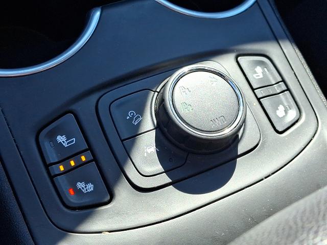 2022 GMC Terrain Vehicle Photo in TREVOSE, PA 19053-4984