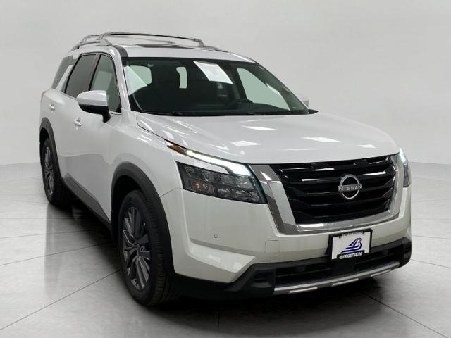 2025 Nissan Pathfinder Vehicle Photo in Appleton, WI 54913
