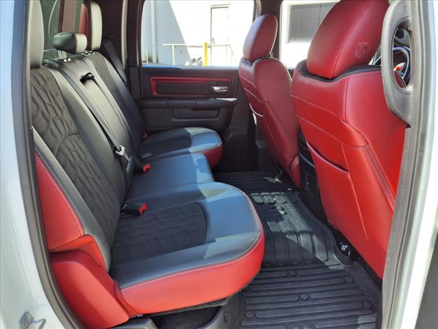 2016 Ram 1500 Vehicle Photo in TAMPA, FL 33612-3404