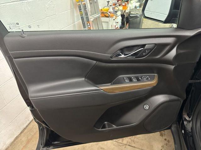 2022 GMC Acadia Vehicle Photo in MEDINA, OH 44256-9631