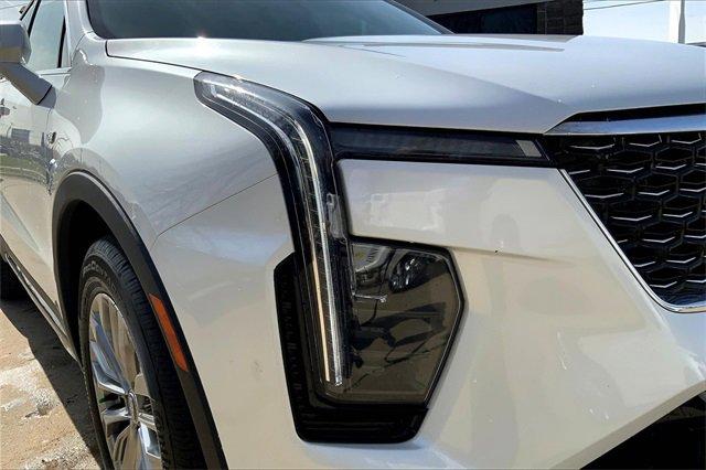 2024 Cadillac XT4 Vehicle Photo in KANSAS CITY, MO 64114-4545