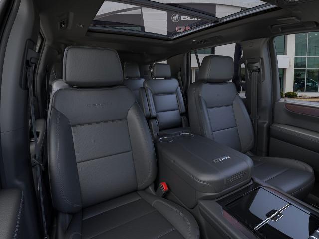 2025 GMC Yukon Vehicle Photo in WILLIAMSVILLE, NY 14221-2883