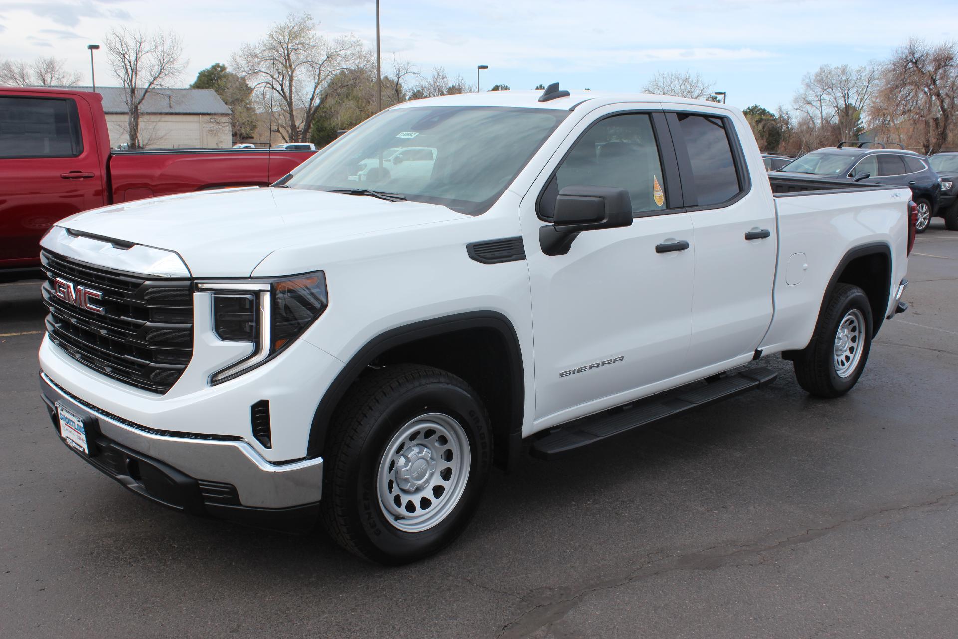 2025 GMC Sierra 1500 Vehicle Photo in AURORA, CO 80012-4011
