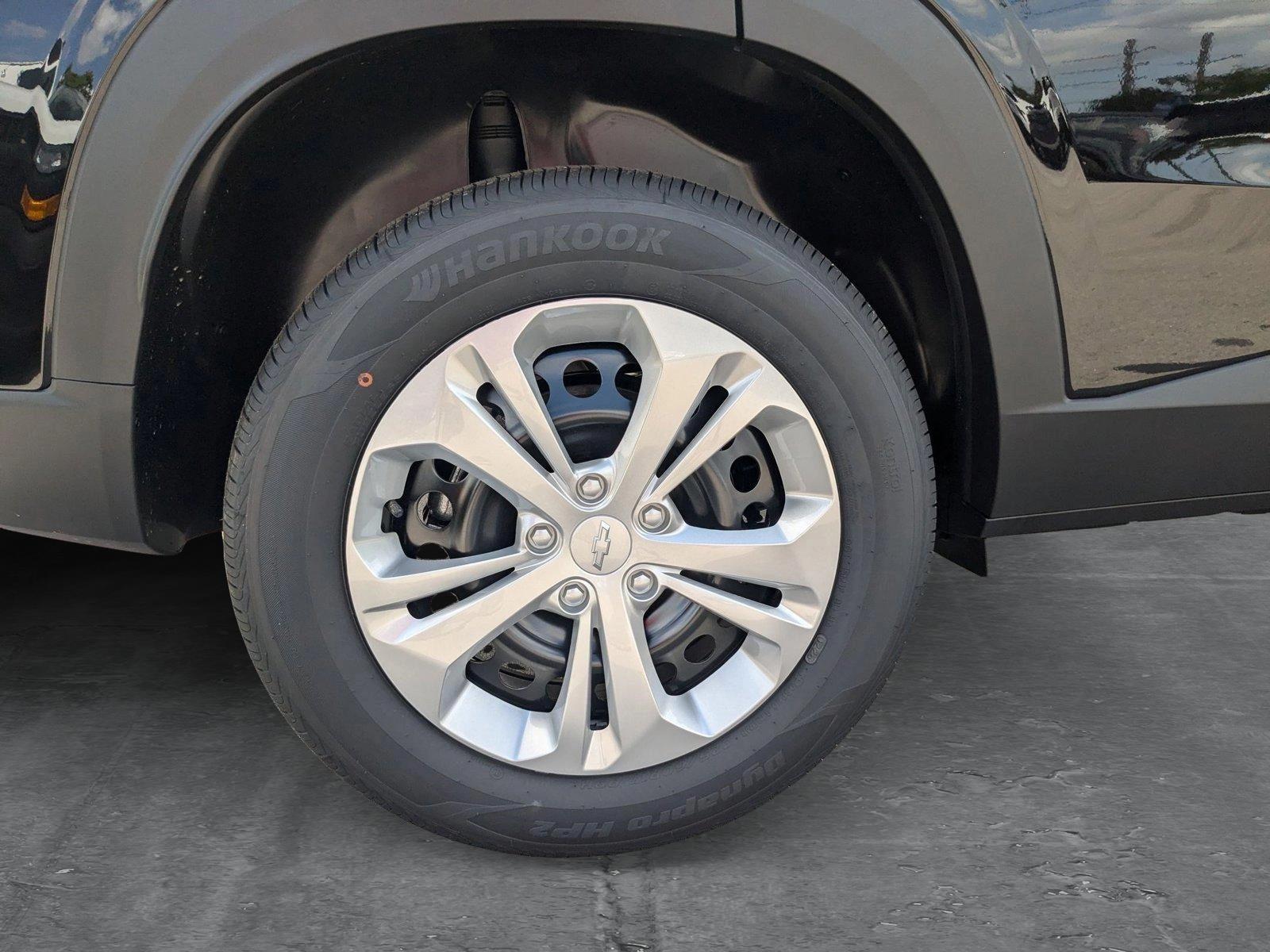 2025 Chevrolet Trax Vehicle Photo in MIAMI, FL 33134-2699