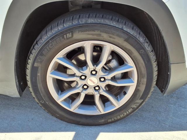 2024 GMC Terrain Vehicle Photo in TAMPA, FL 33612-3404