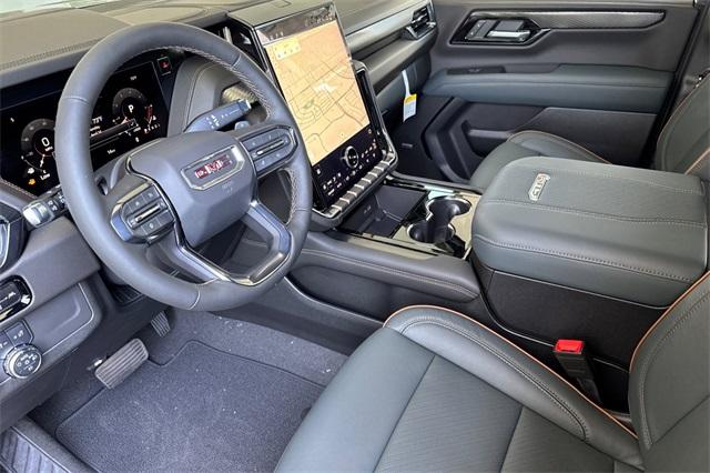 2025 GMC Yukon Vehicle Photo in ELK GROVE, CA 95757-8703