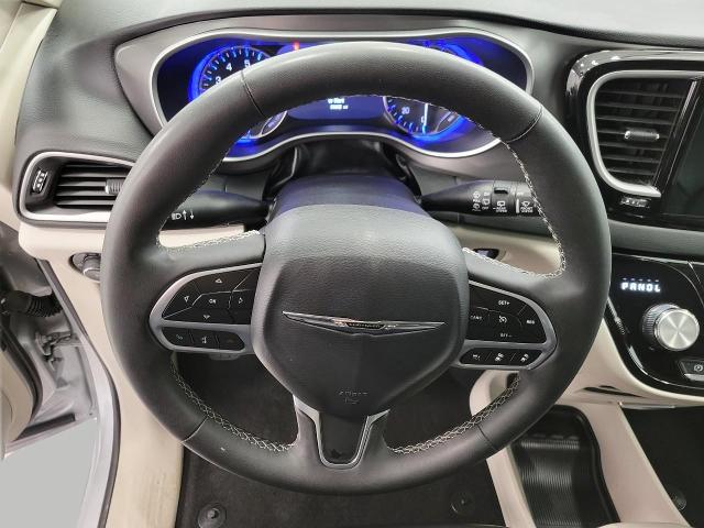 2023 Chrysler Pacifica Vehicle Photo in APPLETON, WI 54914-4656
