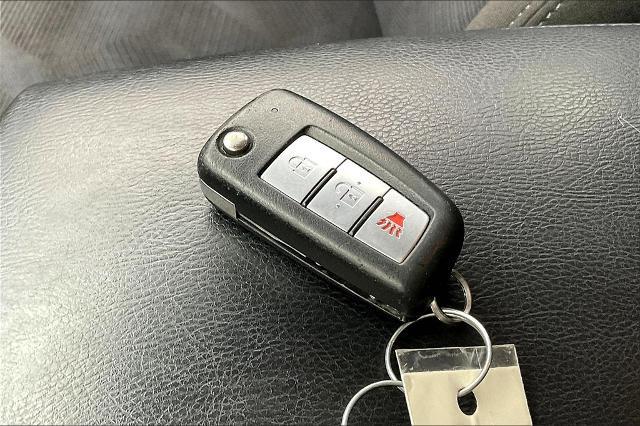 2015 Nissan Rogue Vehicle Photo in Grapevine, TX 76051