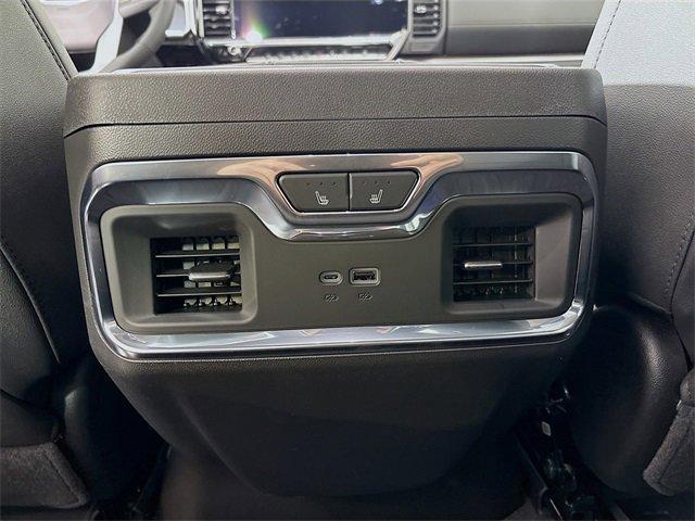 2025 GMC Sierra 1500 Vehicle Photo in PUYALLUP, WA 98371-4149