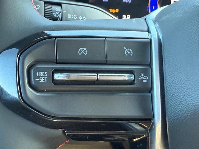 2025 Chevrolet Colorado Vehicle Photo in COLUMBIA, MO 65203-3903
