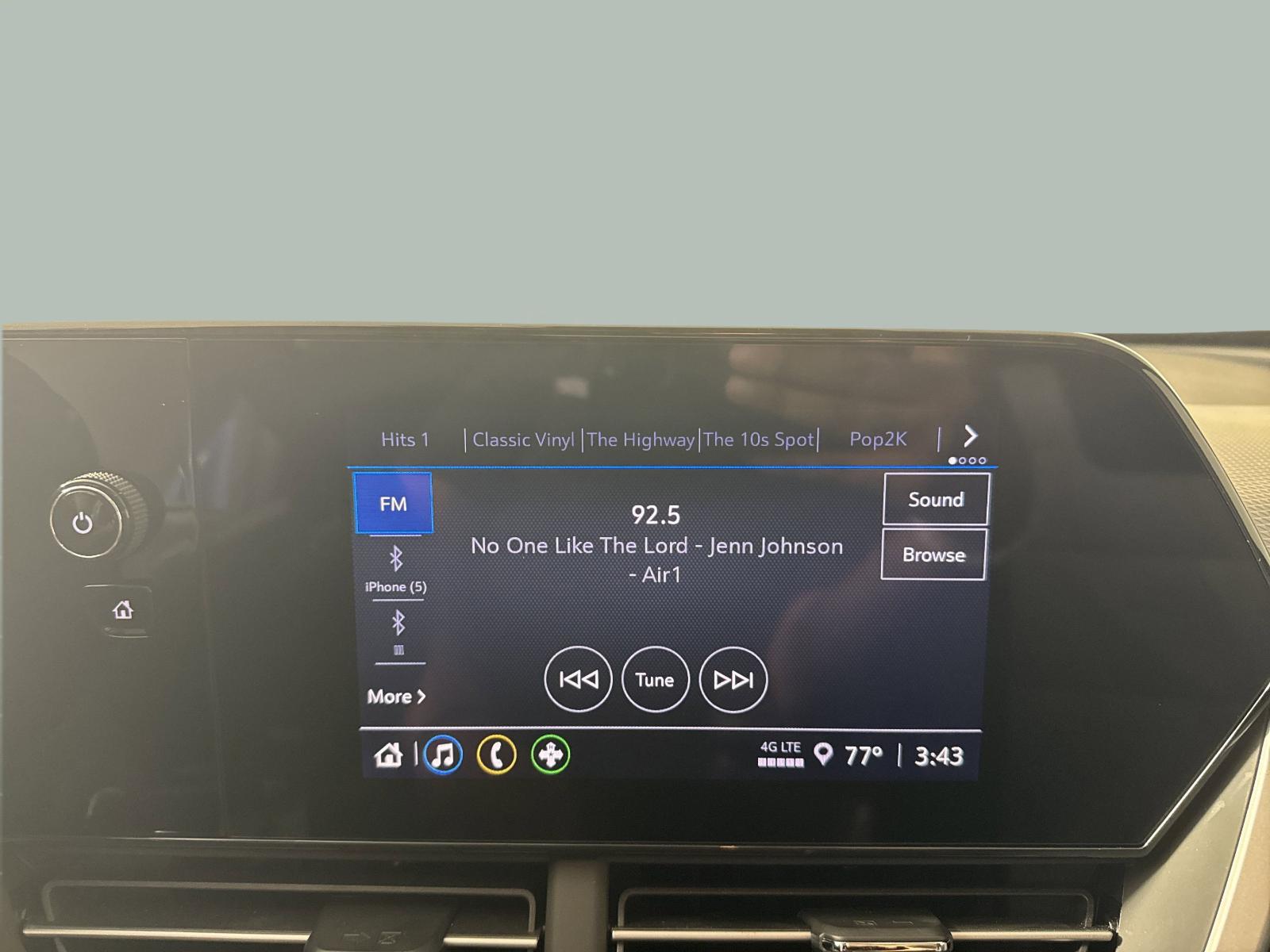 2024 Chevrolet Trax Vehicle Photo in GEORGETOWN, TX 78626-7508