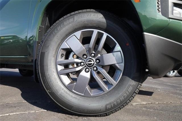 2025 Nissan Frontier Vehicle Photo in Hazelwood, MO 63042