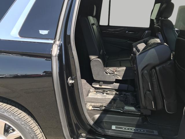 2021 Cadillac Escalade ESV Vehicle Photo in GREEN BAY, WI 54303-3330