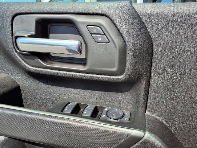 2025 GMC Sierra 3500 HD Chassis Cab Vehicle Photo in EMPORIA, VA 23847-1235