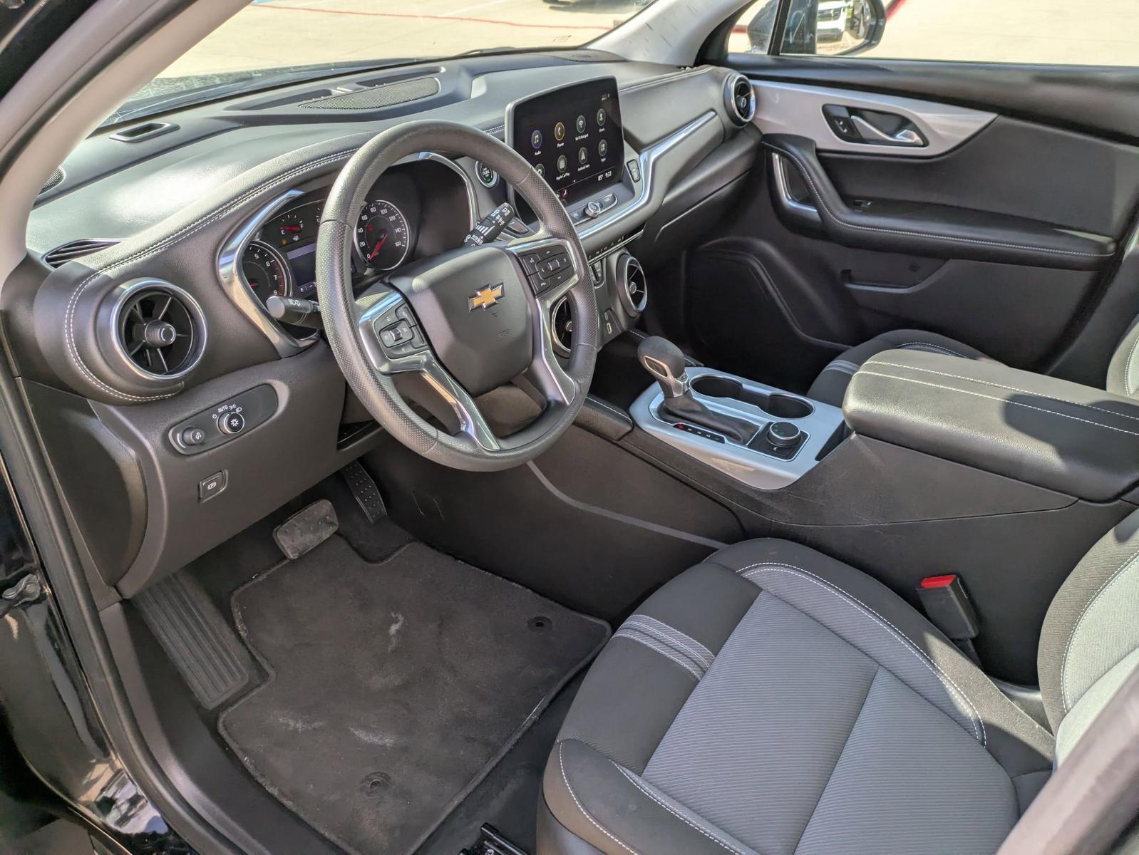 2023 Chevrolet Blazer Vehicle Photo in SELMA, TX 78154-1460