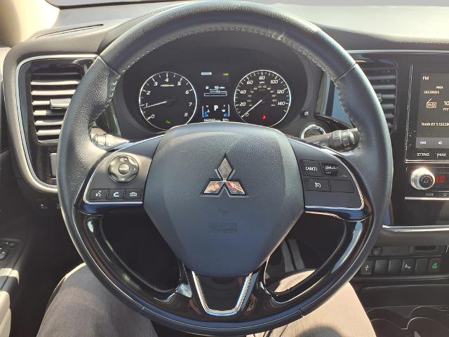 2020 Mitsubishi Outlander Vehicle Photo in Oshkosh, WI 54904