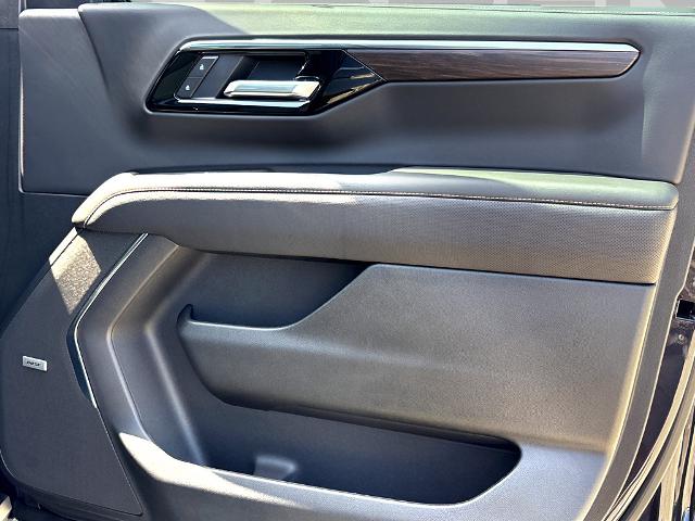 2025 Chevrolet Tahoe Vehicle Photo in SAVANNAH, GA 31406-4513