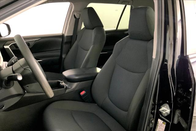 2023 Toyota RAV4 Vehicle Photo in Lees Summit, MO 64086