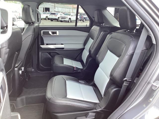 2022 Ford Explorer Vehicle Photo in Gardner, MA 01440