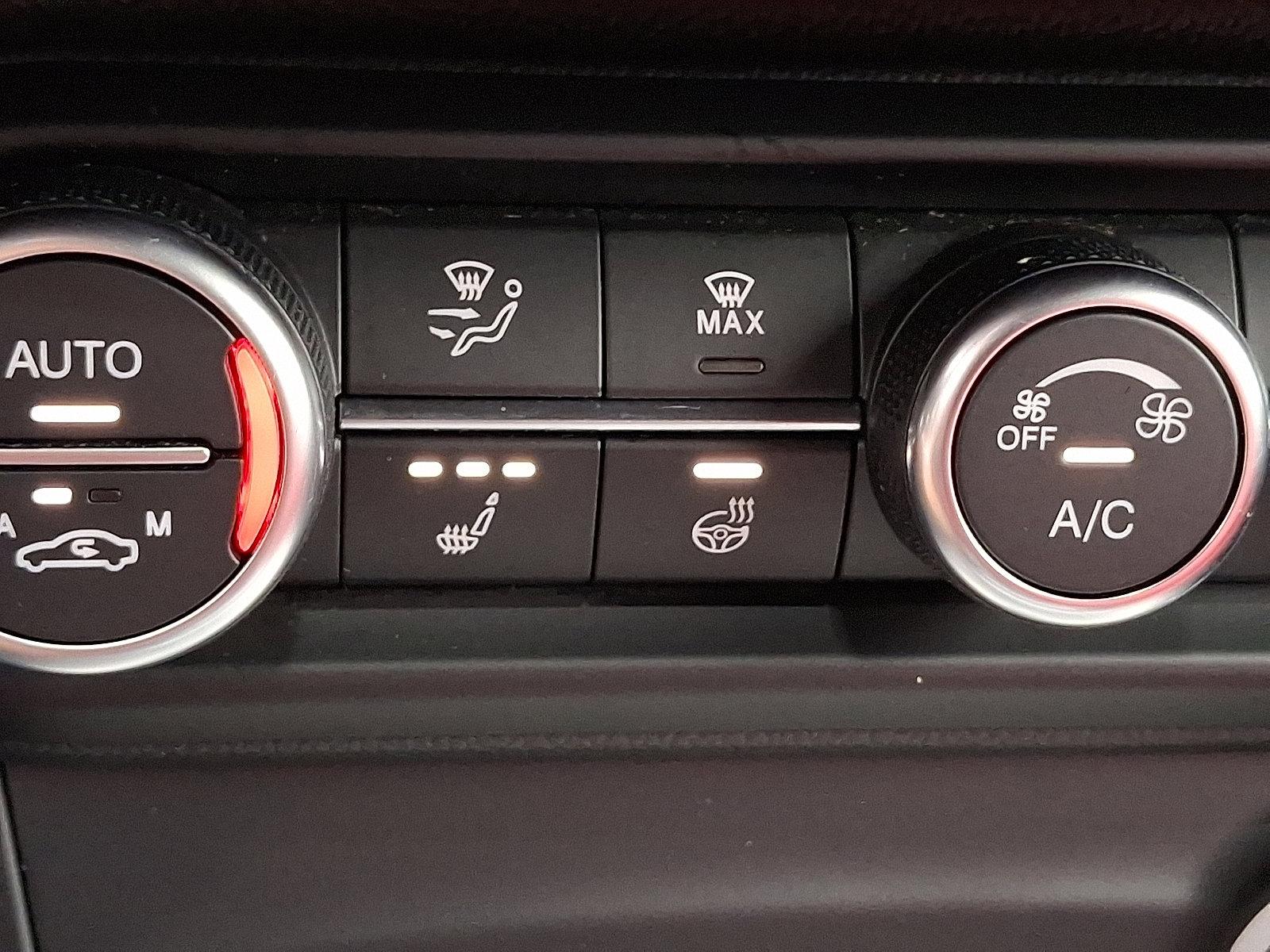 2022 Alfa Romeo Stelvio Vehicle Photo in Willow Grove, PA 19090