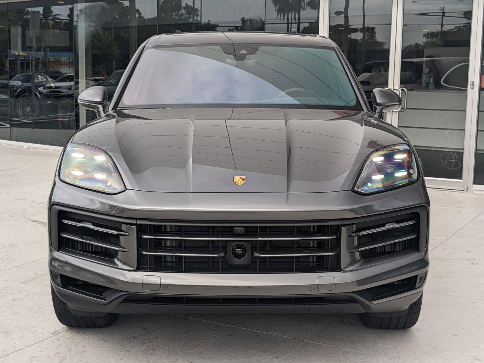 2024 Porsche Cayenne Vehicle Photo in Maitland, FL 32751