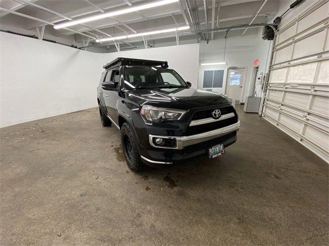 2016 Toyota 4Runner Vehicle Photo in PORTLAND, OR 97225-3518