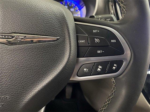 2022 Chrysler Pacifica Vehicle Photo in PORTLAND, OR 97225-3518