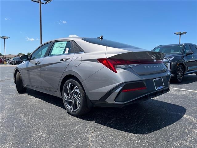 2024 Hyundai ELANTRA Vehicle Photo in Shiloh, IL 62269