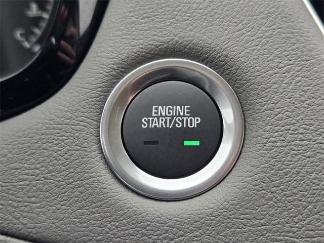 2025 Cadillac XT5 Vehicle Photo in Oklahoma City, OK 73114