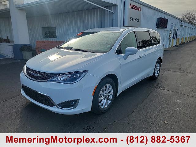 Used 2018 Chrysler Pacifica Touring Plus with VIN 2C4RC1FG4JR279484 for sale in Vincennes, IN