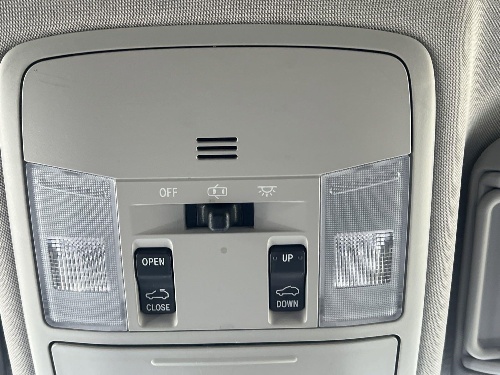 2017 Toyota RAV4 Vehicle Photo in Mechanicsburg, PA 17050-1707