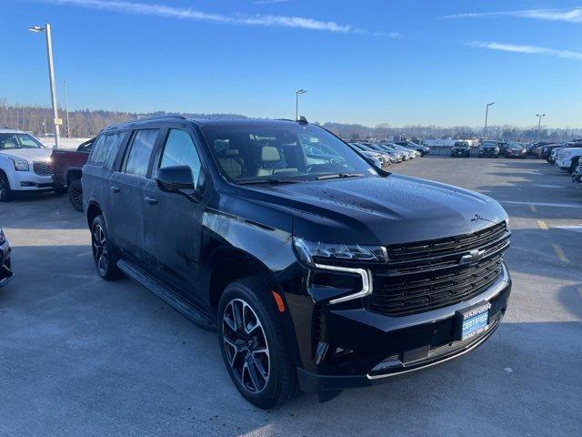 2024 Chevrolet Suburban Vehicle Photo in PUYALLUP, WA 98371-4149