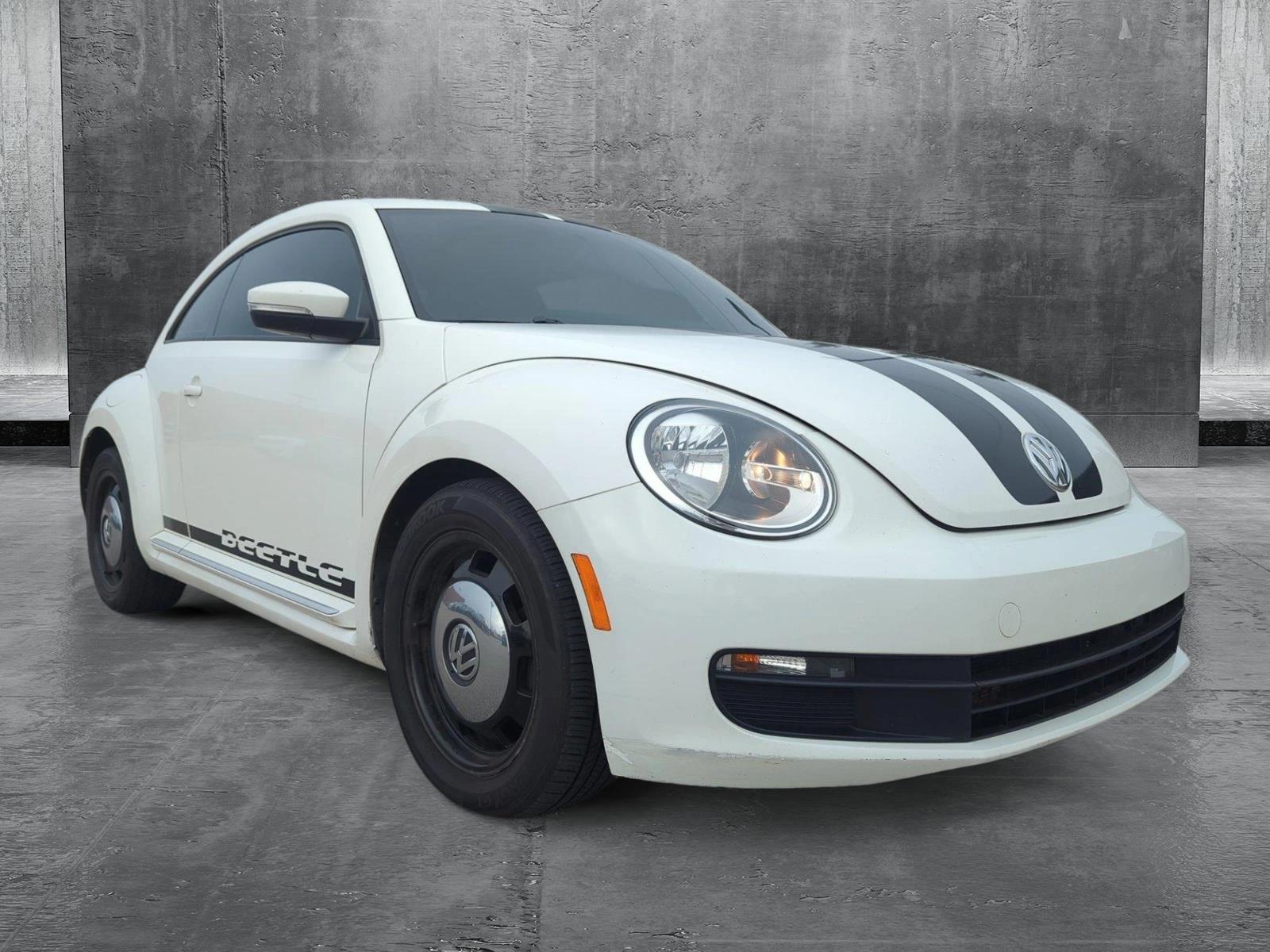 2013 Volkswagen Beetle Coupe Vehicle Photo in Memphis, TN 38125