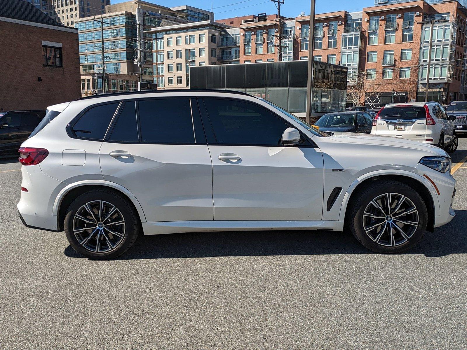 2023 BMW X5 xDrive45e Vehicle Photo in Bethesda, MD 20852