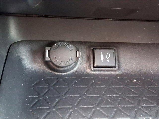 2019 Toyota RAV4 Vehicle Photo in Willow Grove, PA 19090