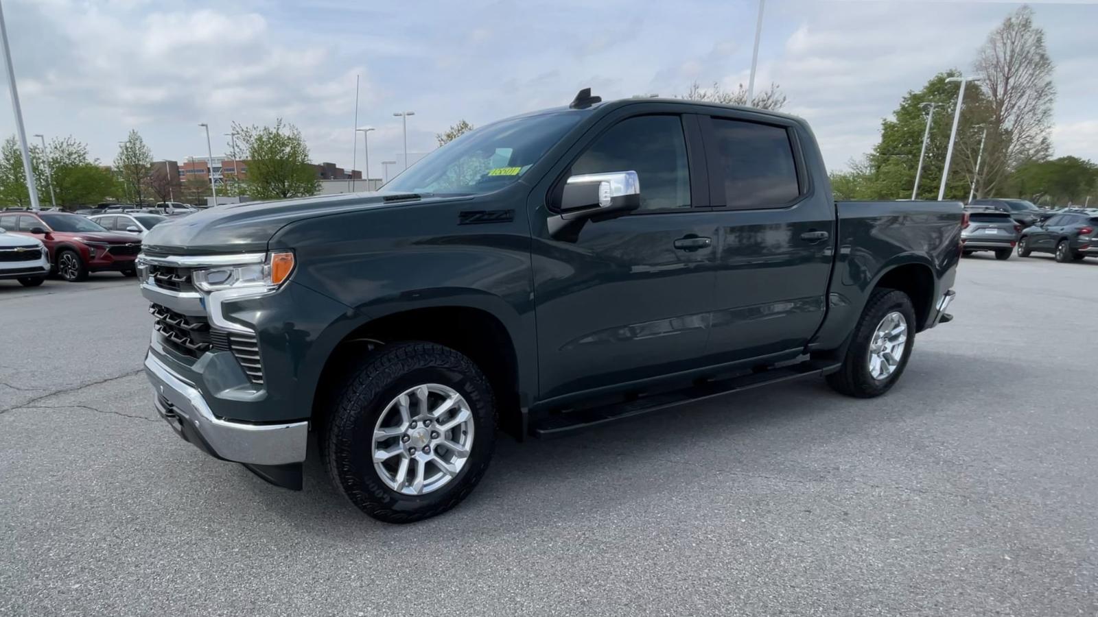 2025 Chevrolet Silverado 1500 Vehicle Photo in BENTONVILLE, AR 72712-4322