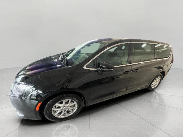 2025 Chrysler Voyager Vehicle Photo in Oshkosh, WI 54901